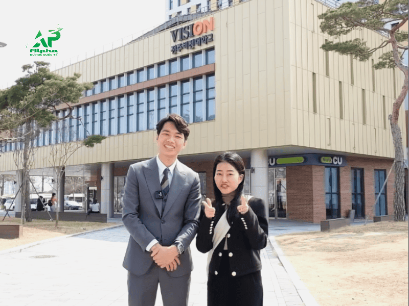 Truong Dai Hoc Jeonju Vision 4