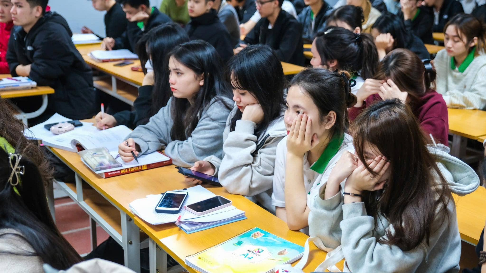 Nắm chắc ngữ pháp và ôn luyện nó mỗi khi rảnh